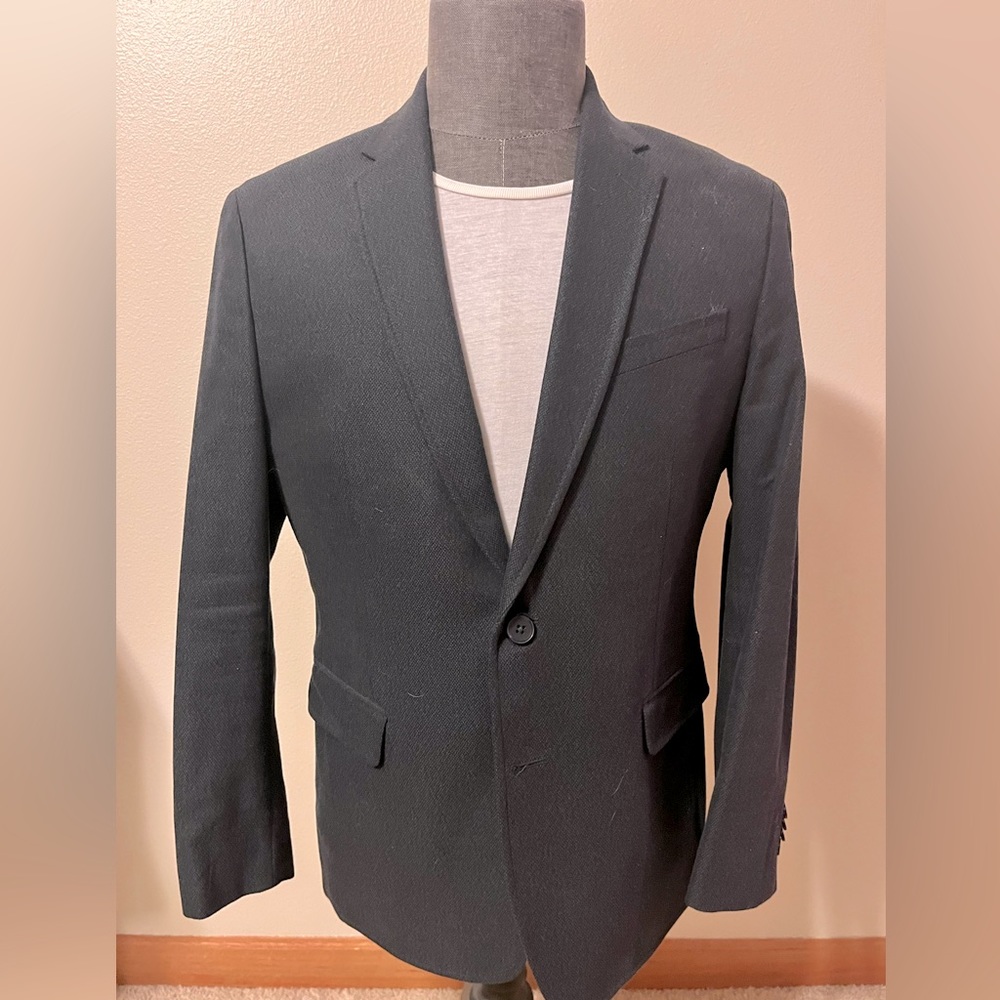 Banana Republic Blue Blazer w little black speckles 40S